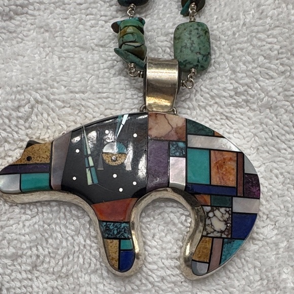 Jewelry - Inlay Stone Bear Pendant Necklace - Turquoise Multicolor heavy sterling silver